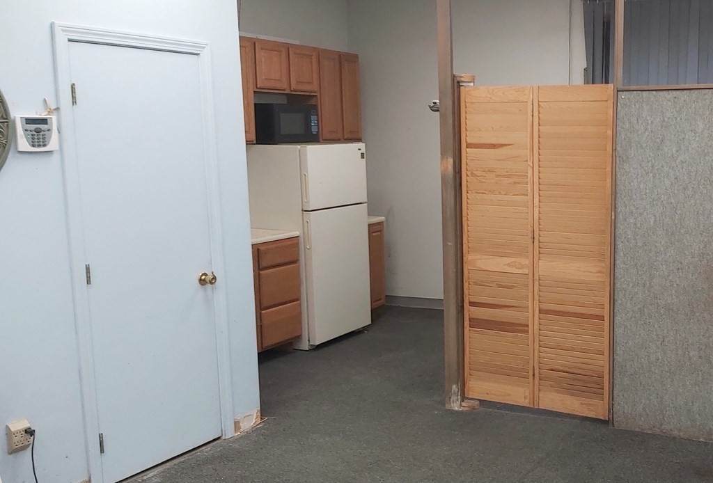 799 Union Street - Photo 1