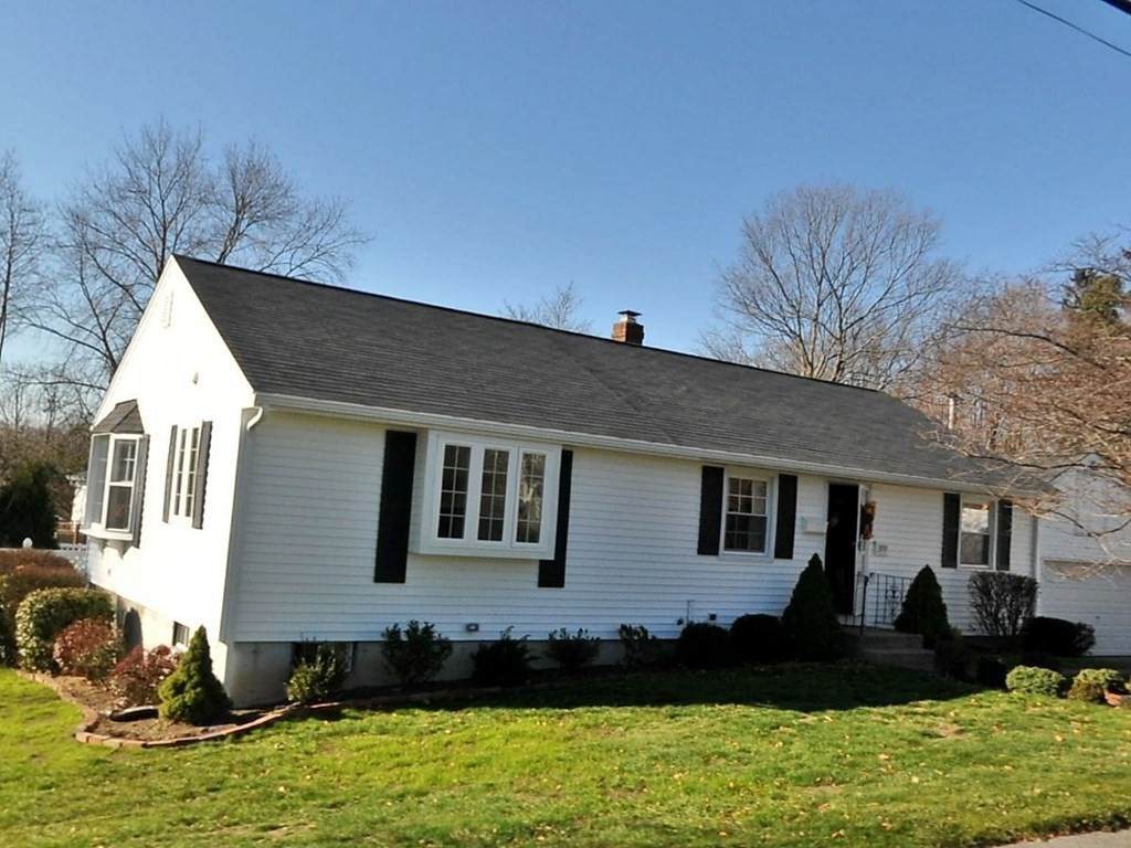 399 Middle Street - Photo 1