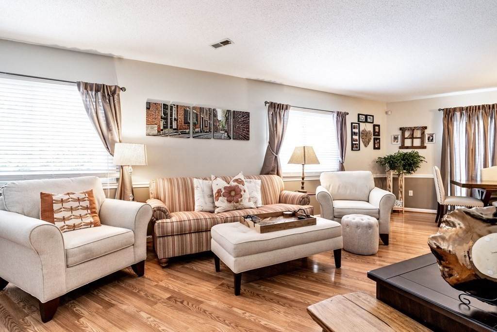 4873 Washington Street - Photo 1