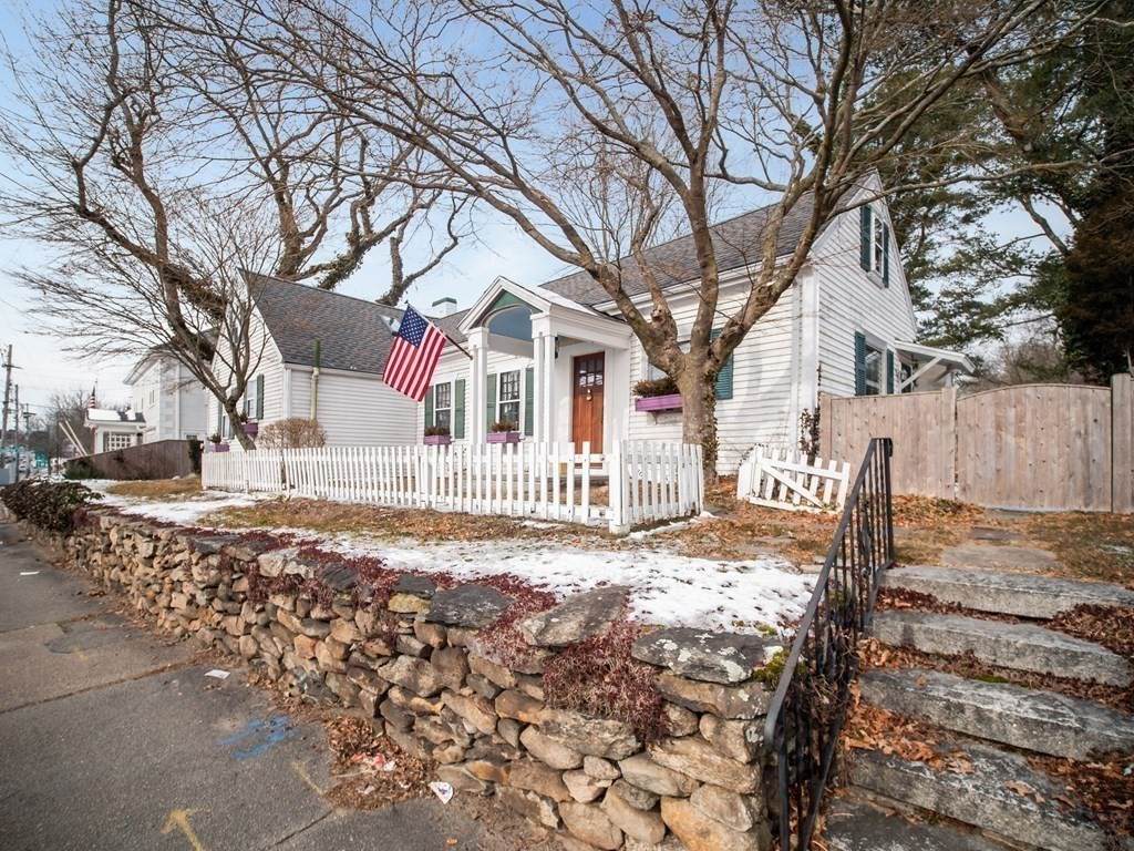 260 State Rd - Photo 1