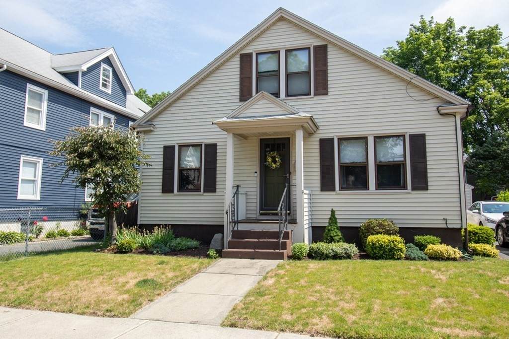 41 Parkside St - Photo 1
