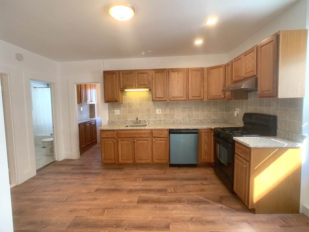 101 Union Street - Photo 1