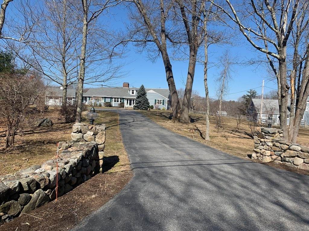 264 Sagamore - Photo 1
