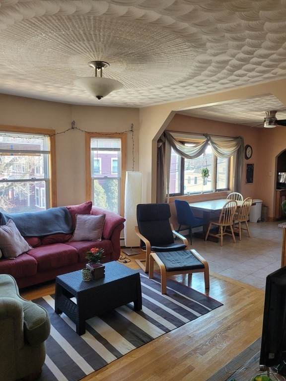 134-136 Holland St - Photo 1