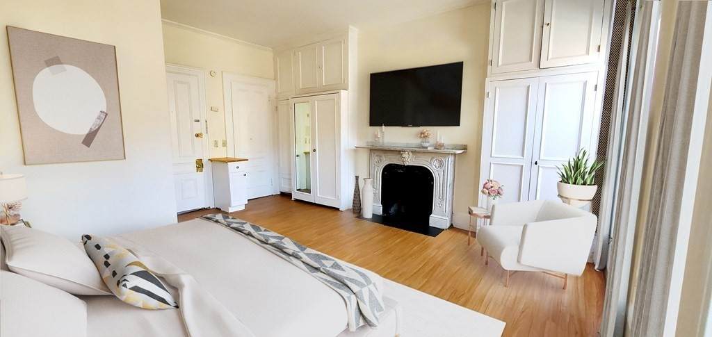 325 Beacon - Photo 1