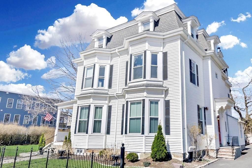 8 Mount Vernon - Photo 1