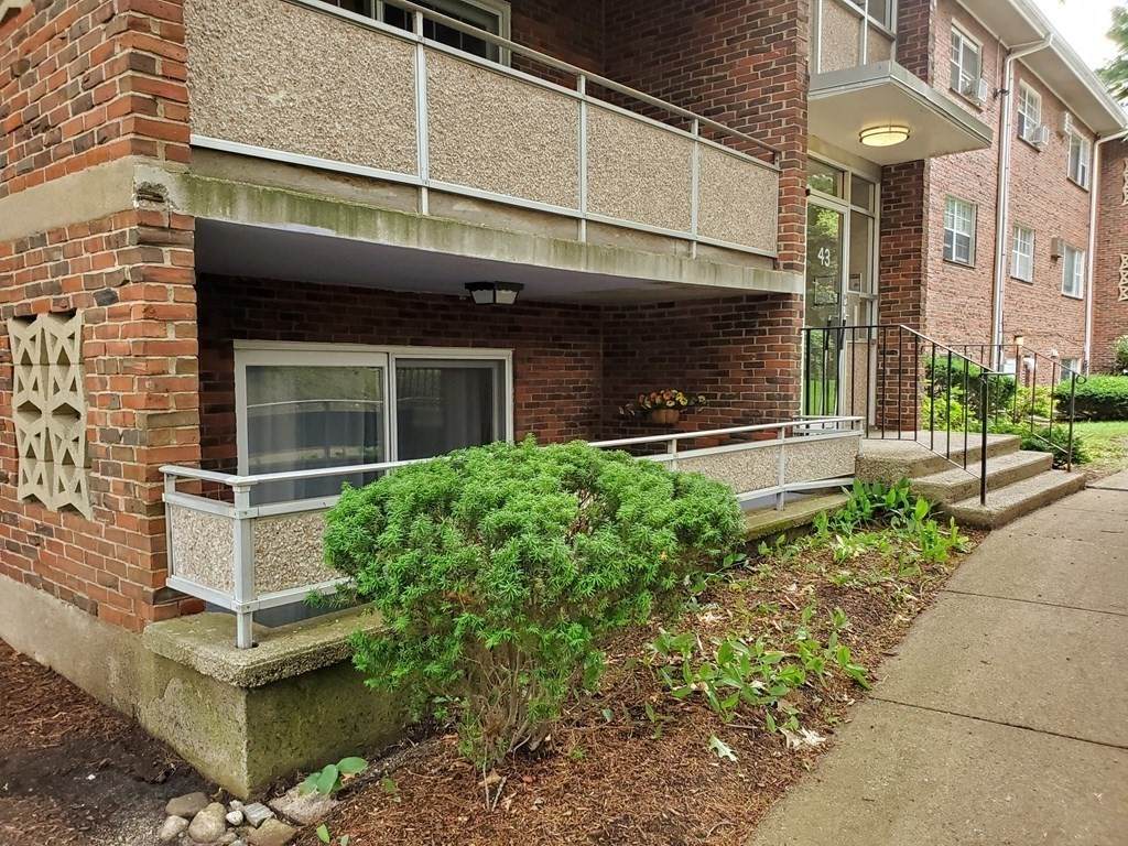 43 Jacqueline Rd - Photo 1