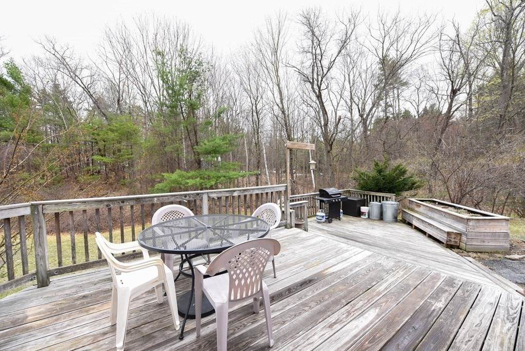 505 Boston Rd - Photo 1