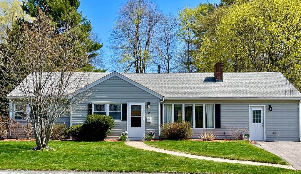 43 Charles St - Photo 1