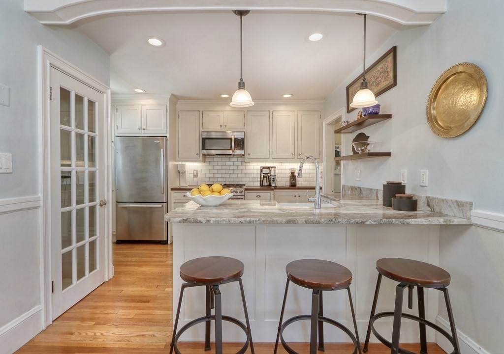 794 Highland Ave - Photo 1