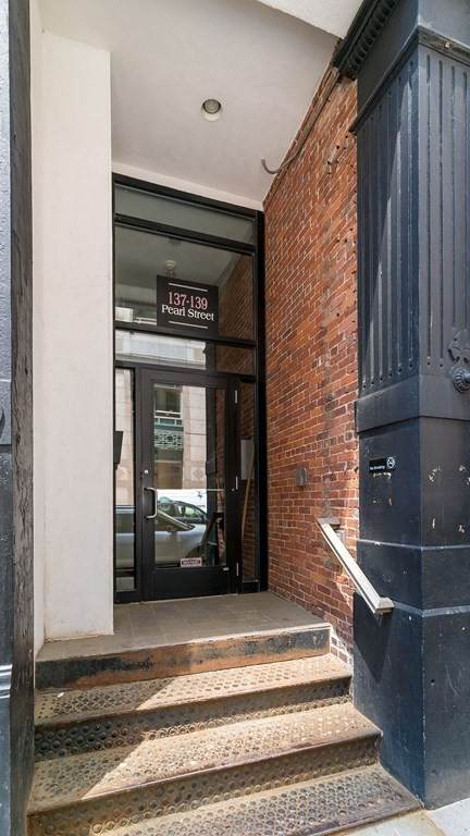 137-139 Pearl Street - Photo 1