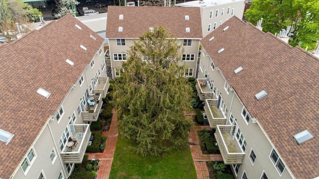 54 Crescent Ave - Photo 1