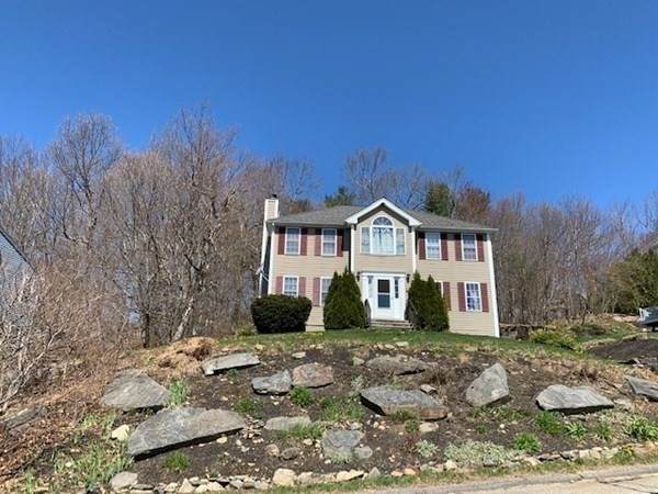 14 Hickory Dr - Photo 1
