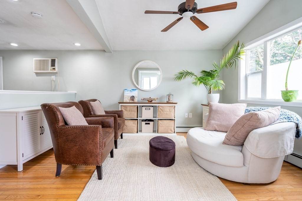 21 Pierce St - Photo 1