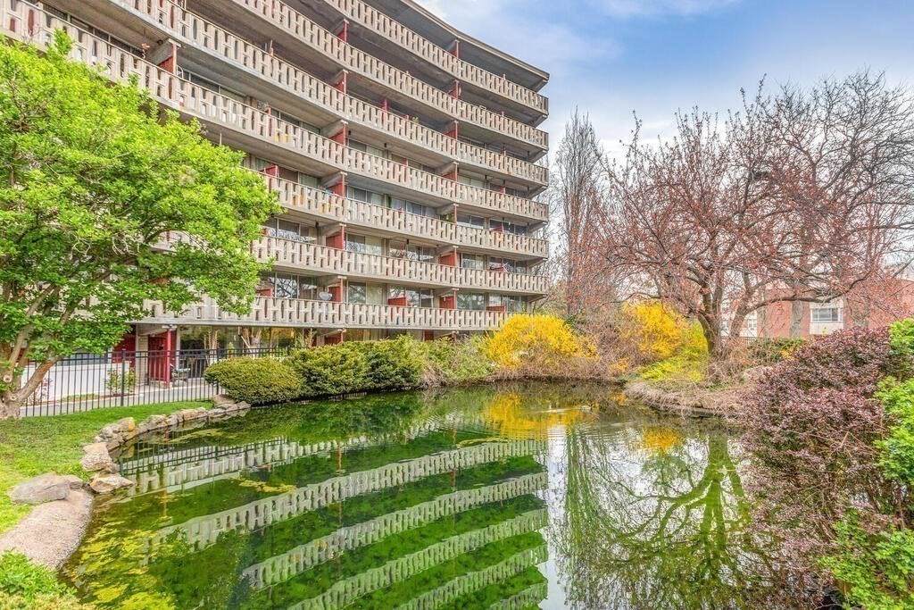 200 Swanton St - Photo 1