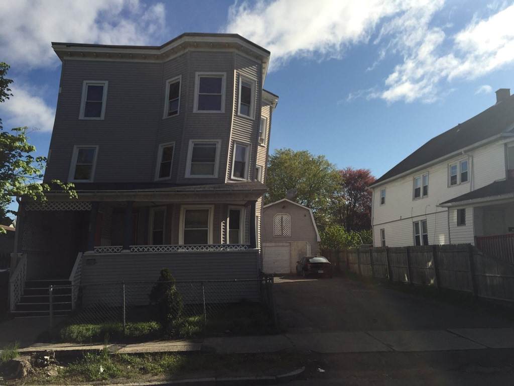 529-531 Armory St - Photo 1