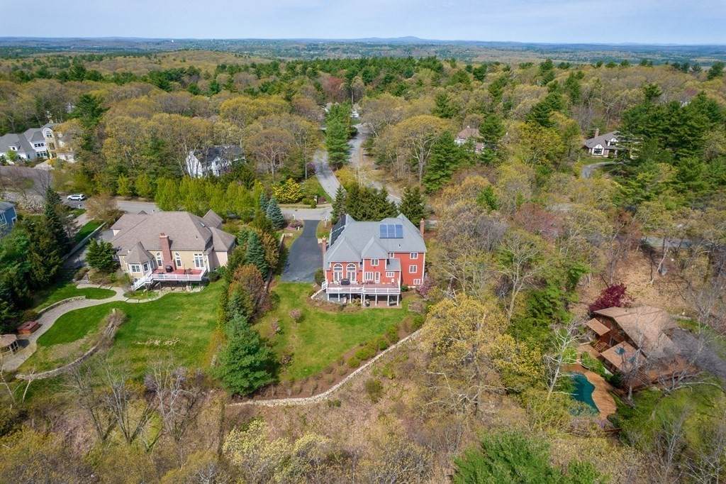 70 Carter Dr - Photo 1