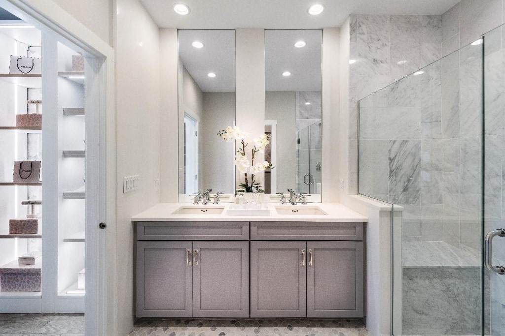 1 Diane Terrace - Photo 1