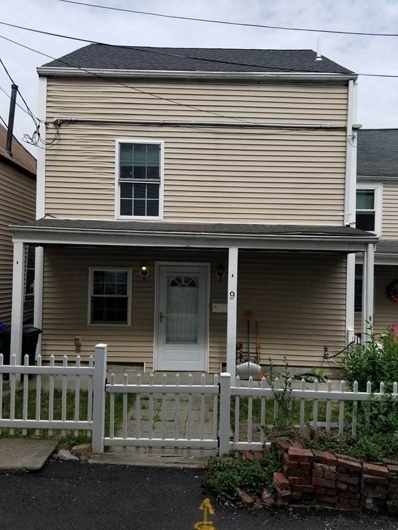 9 Cheever Ct - Photo 1