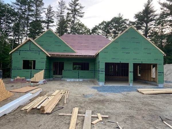 24 Meghan Circle - Photo 1