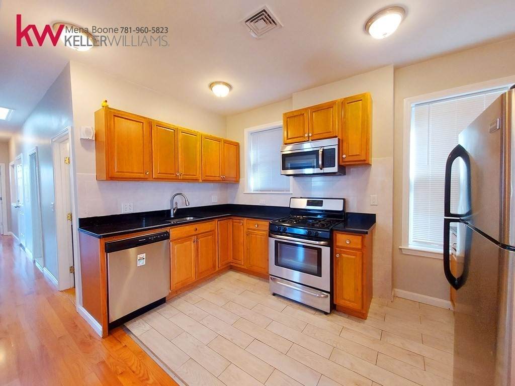 1906 Massechusetts Ave - Photo 1