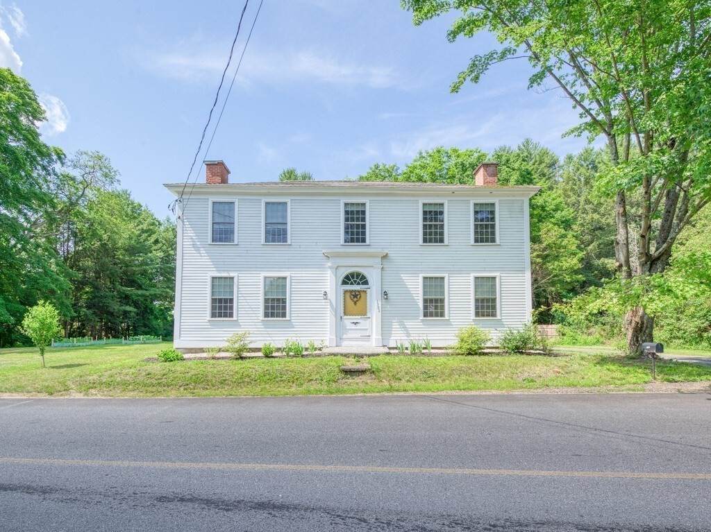 1384 Barre Rd - Photo 1