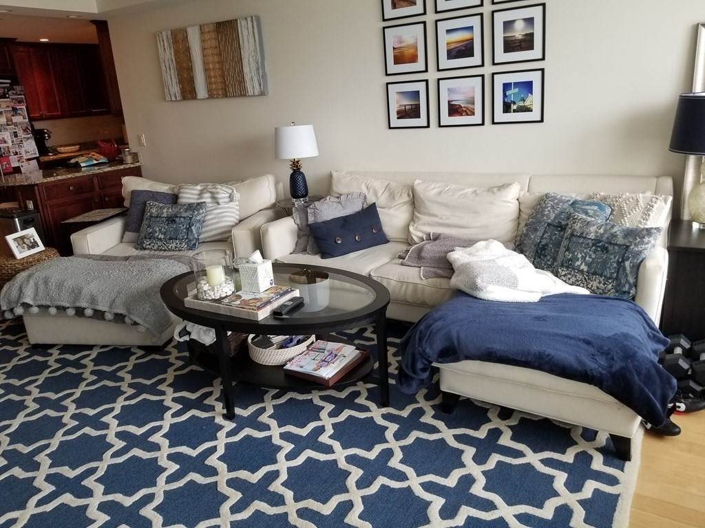 85 East India Row - Photo 1