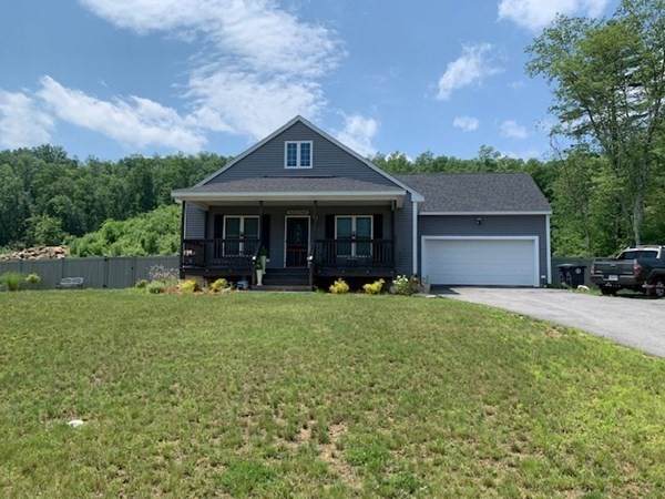 183 Cournoyer Blvd - Photo 1