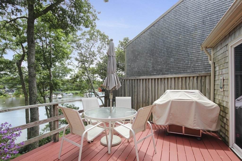 189 Bayfront Way - Photo 1