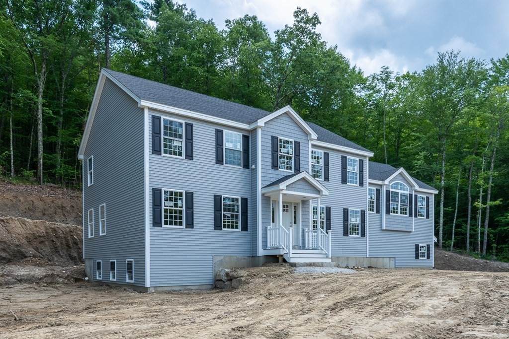 3 Chamberlain Way - Photo 1