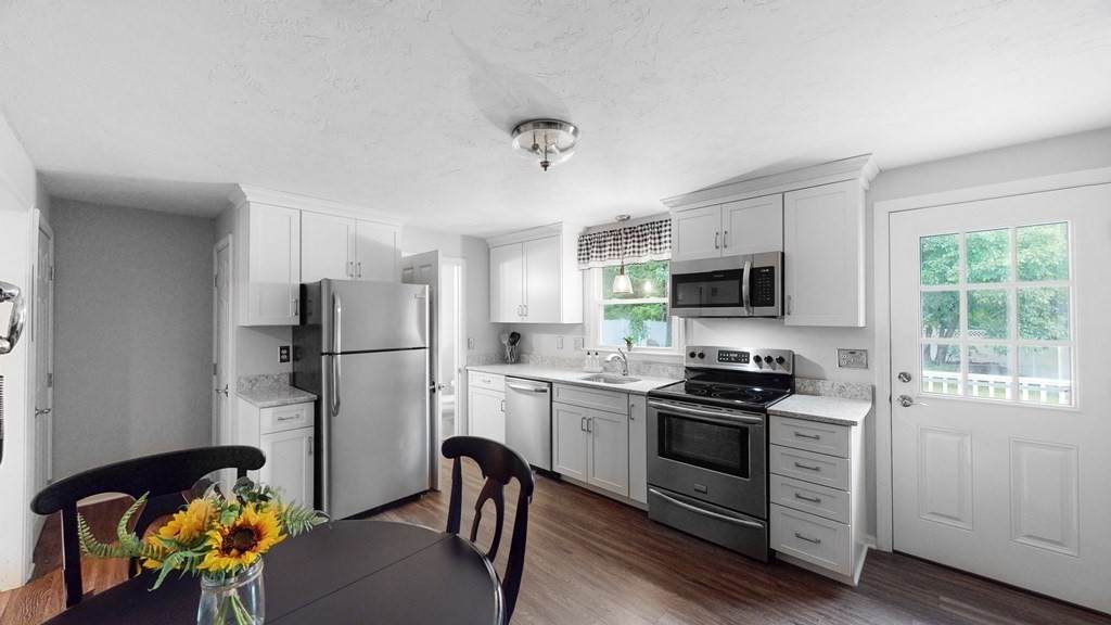 3 W Belcher Rd - Photo 1