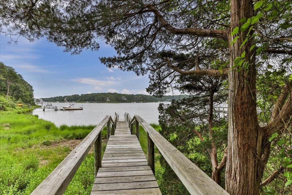 19 Ockway Bay Rd - Photo 1