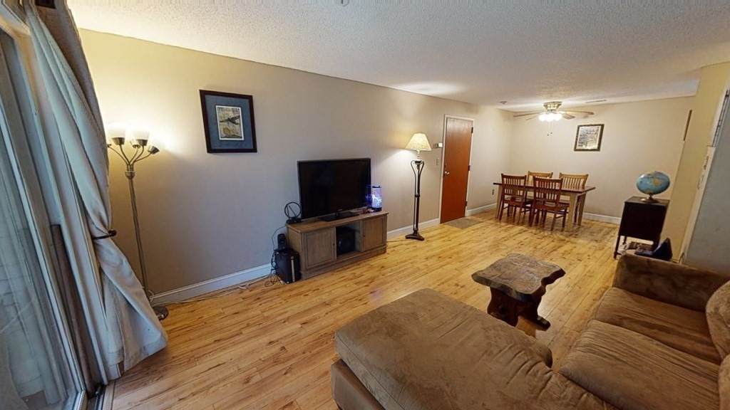 1602 Franklin Crossing Rd - Photo 1