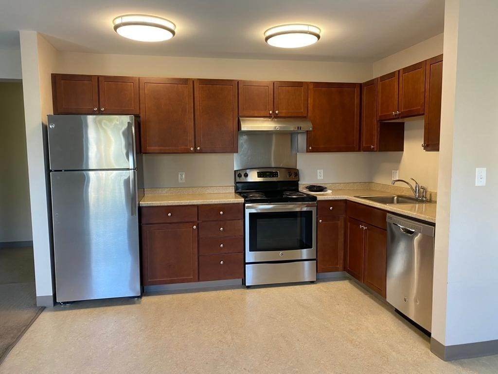 277 W Main St - Photo 1