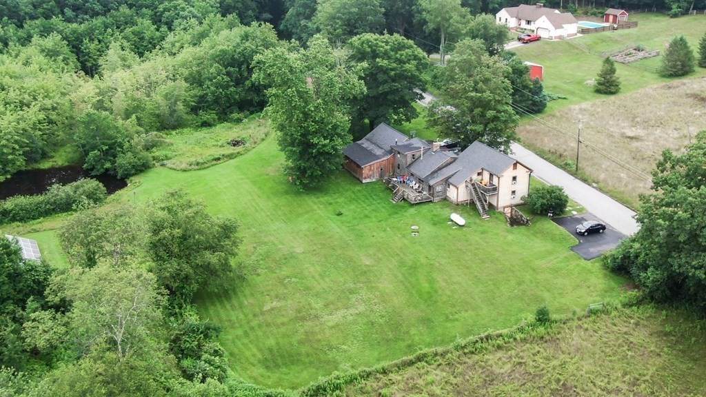 356 Hunt Rd - Photo 1