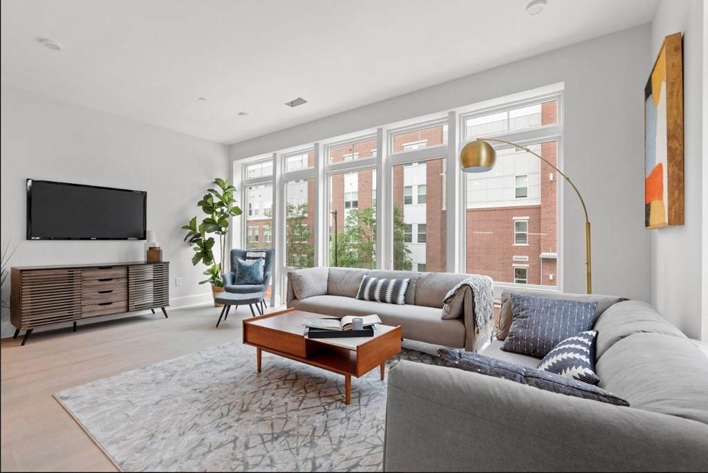95 Fawcett - Photo 1