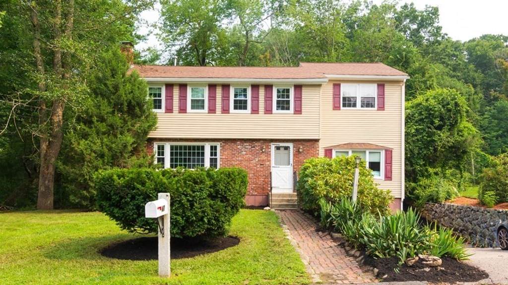 47 Andrew Ln - Photo 1