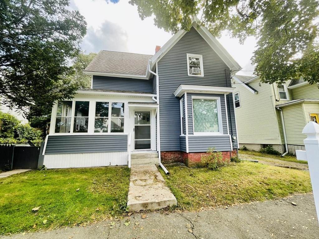 40 Beacon Ave - Photo 1