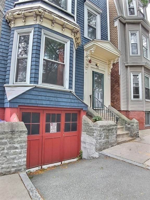 140 Trenton St - Photo 1