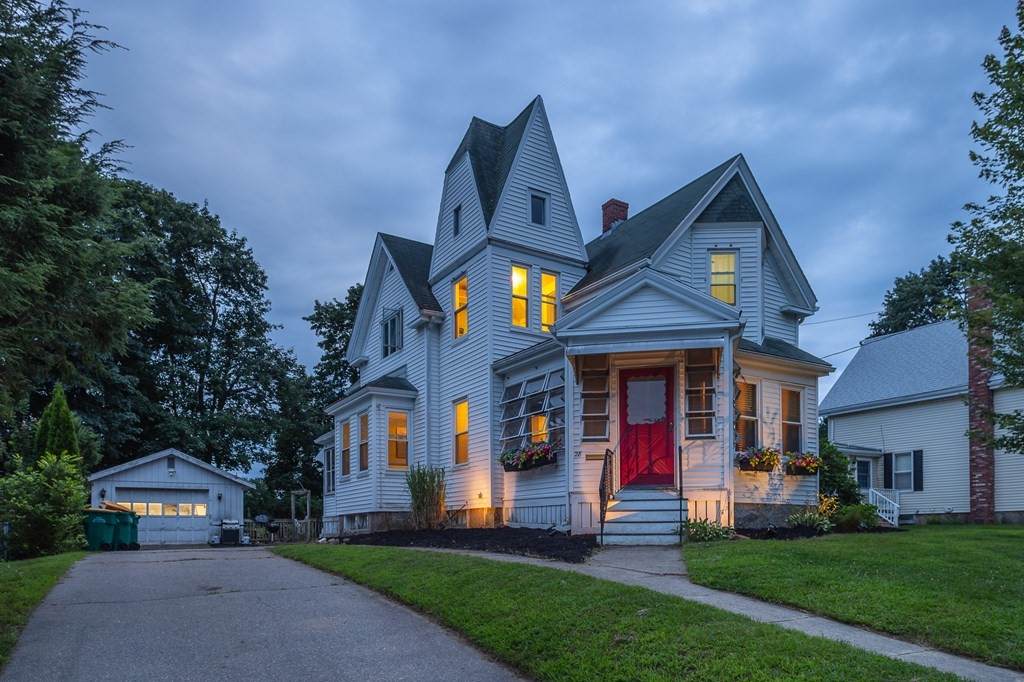 28 Columbus Ave - Photo 1