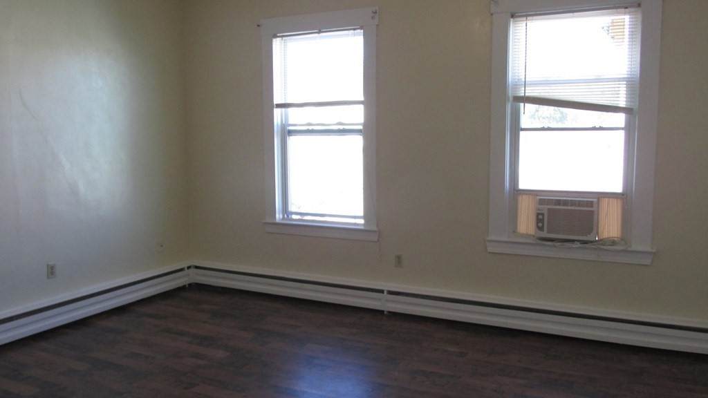10 Leedsville Street - Photo 1