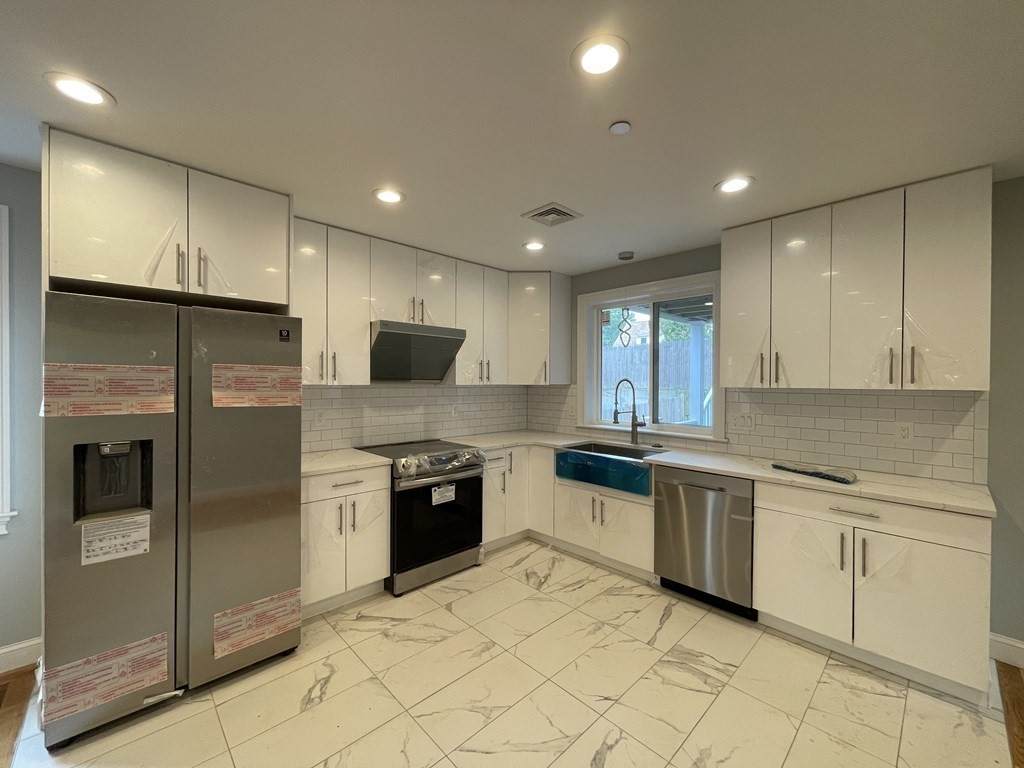 109 Fairmont - Photo 1