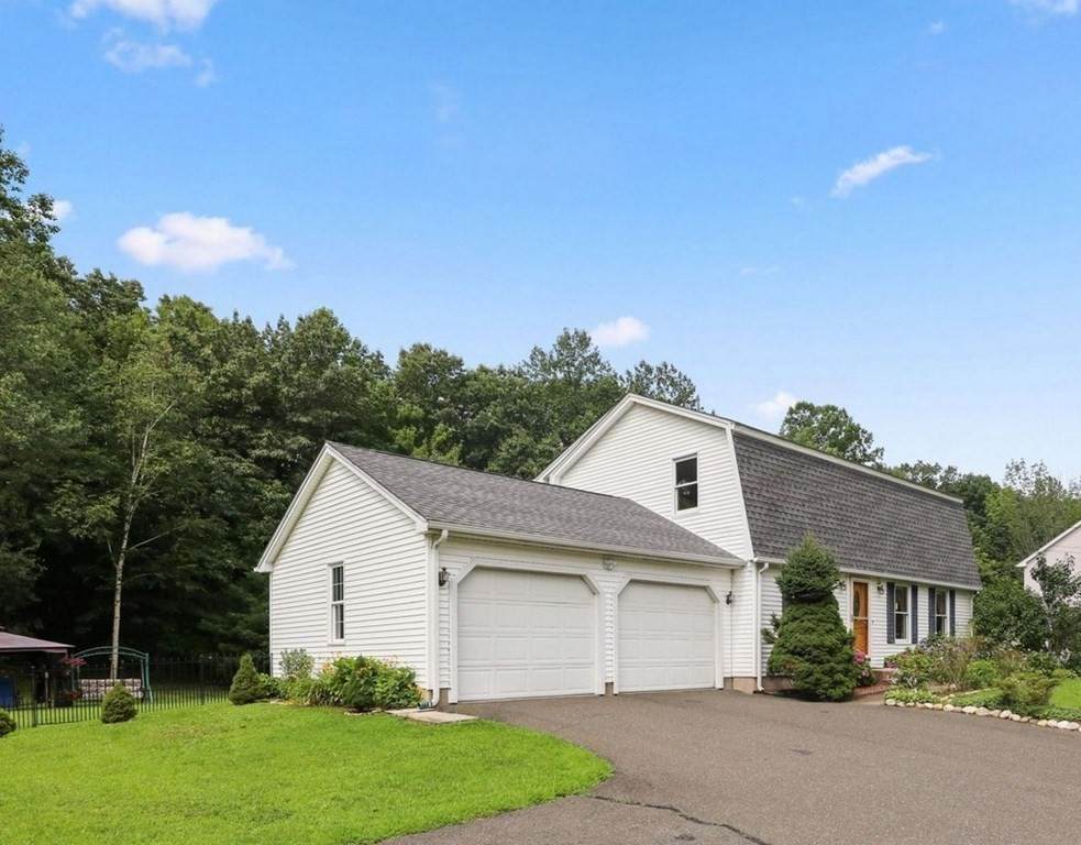1008 Russell Road - Photo 1