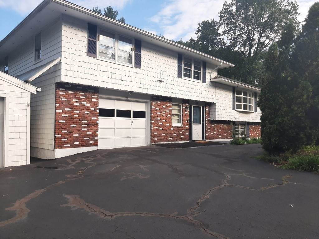 230 North St - Photo 1