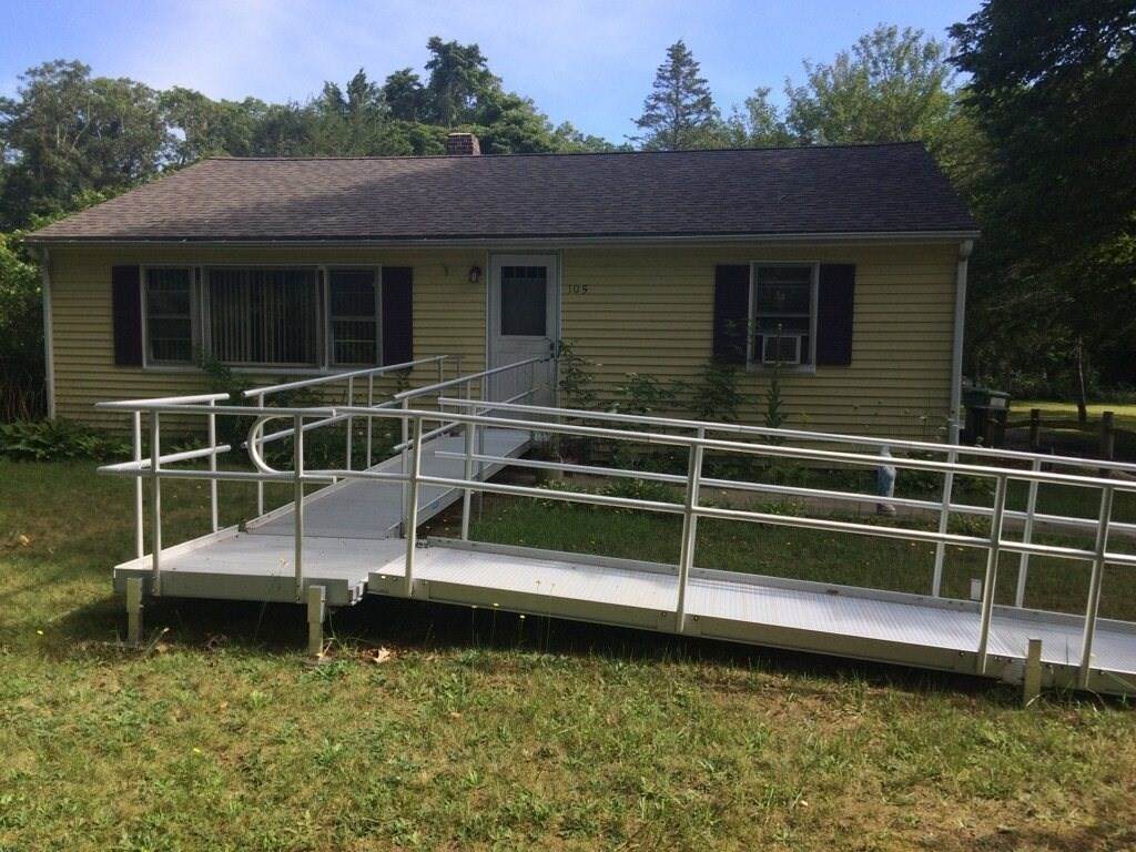 105 Main St - Photo 1