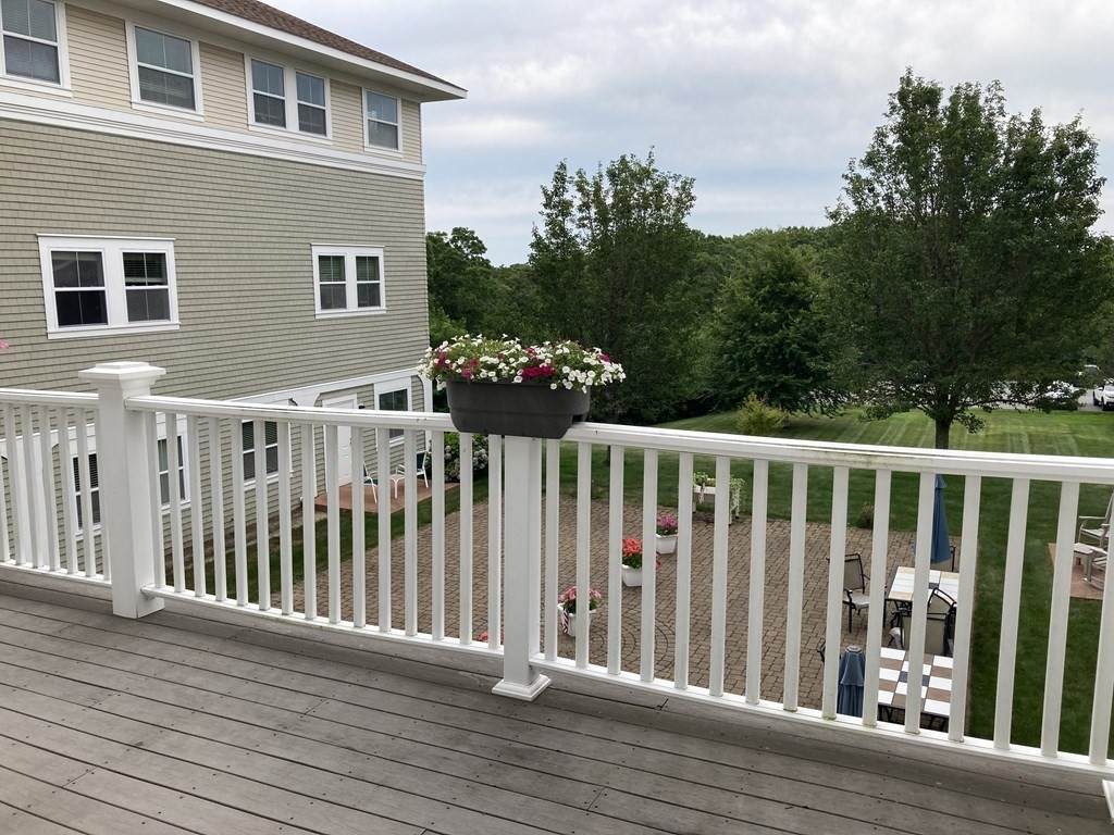 120 Woodlands Way - Photo 1