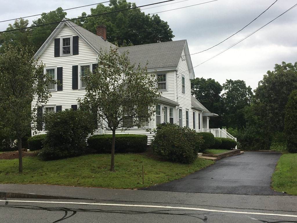 178 Lincoln St - Photo 1