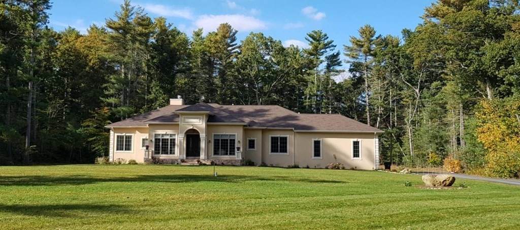 10 Fairlee Ln - Photo 1