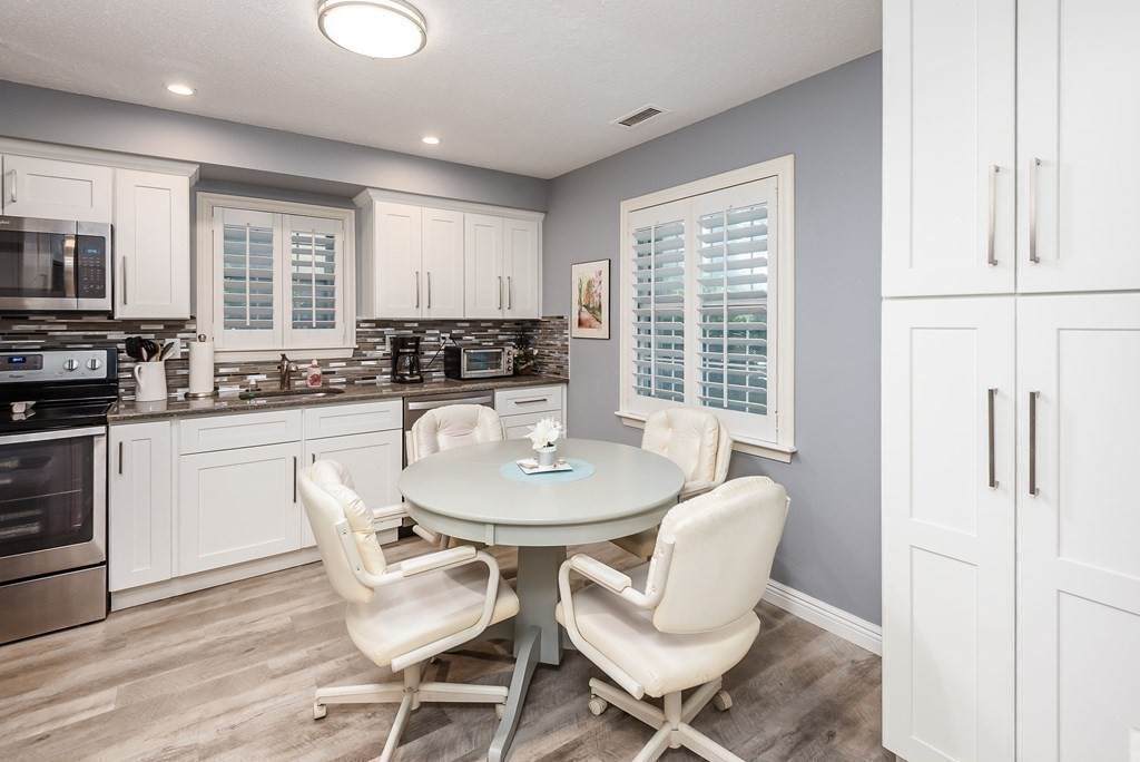 54 Edward Drive - Photo 1