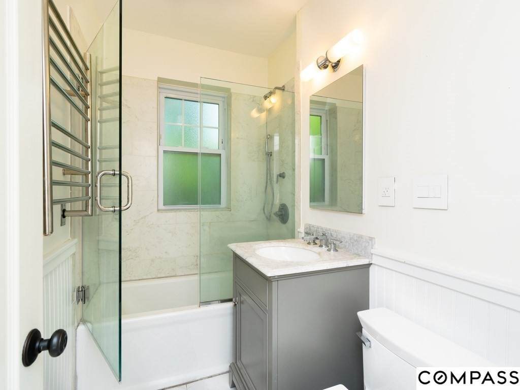22 Concord Ave - Photo 1